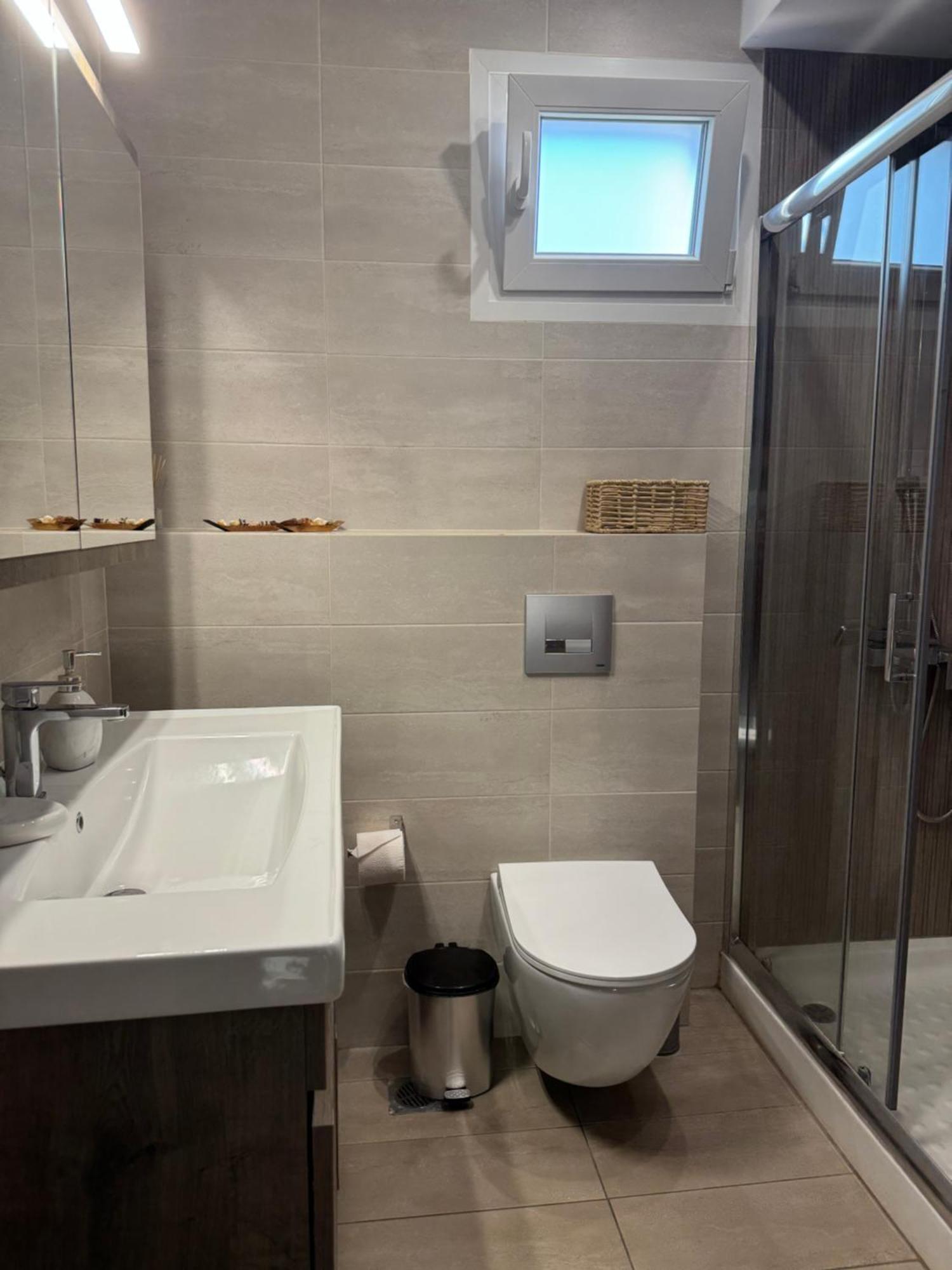 Private Modern Apartment Nea Roda Dış mekan fotoğraf