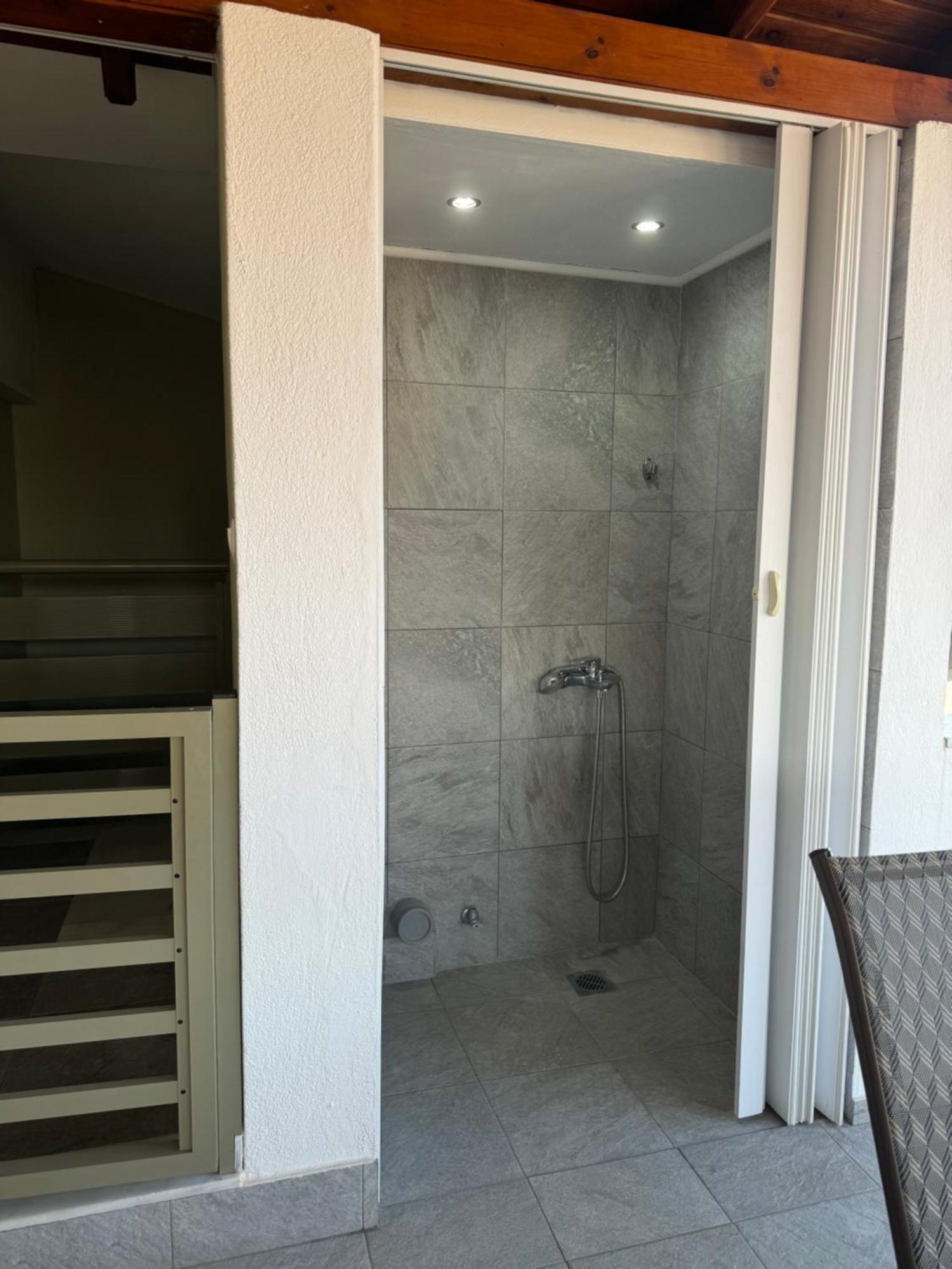 Private Modern Apartment Nea Roda Dış mekan fotoğraf