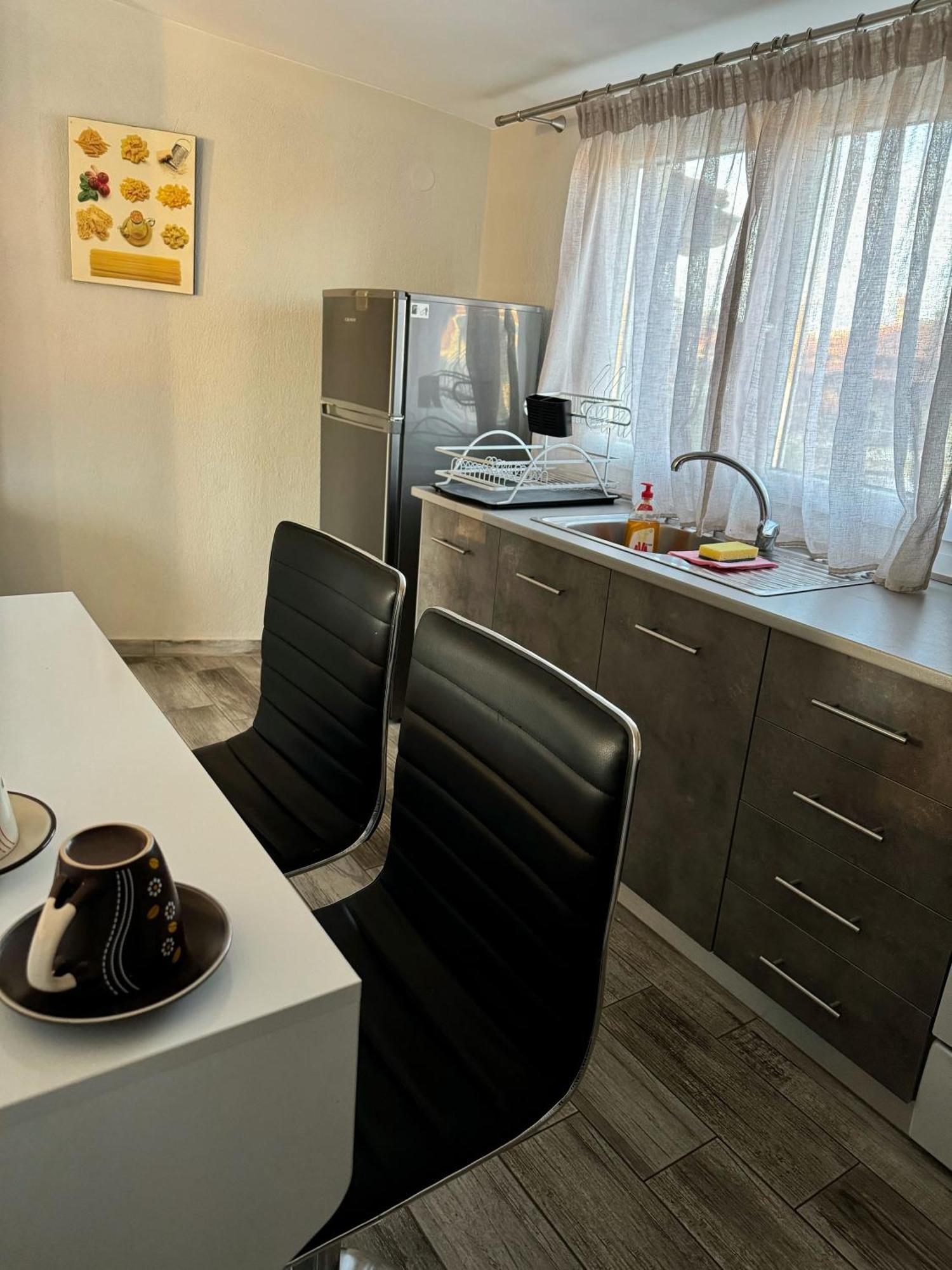 Private Modern Apartment Nea Roda Dış mekan fotoğraf
